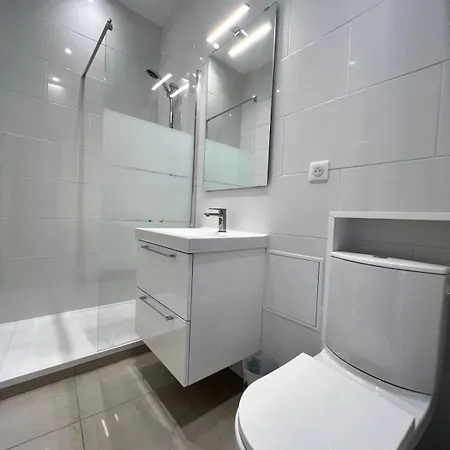 Les Pins Center - 4 People 公寓